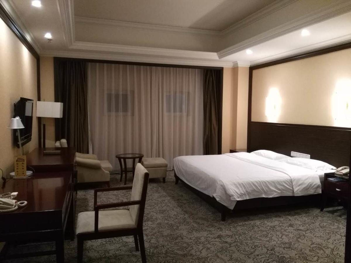 Qingdao Kuaitong International Hotel Ngoại thất bức ảnh